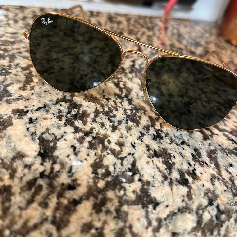 Ray bans- black aviators with gold tone frame